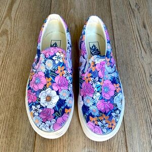 Women’s size 10.5 Vans